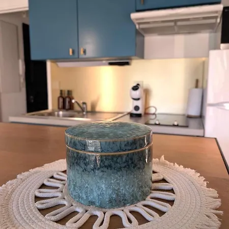 Apartament Calme A 80 Metres De La *