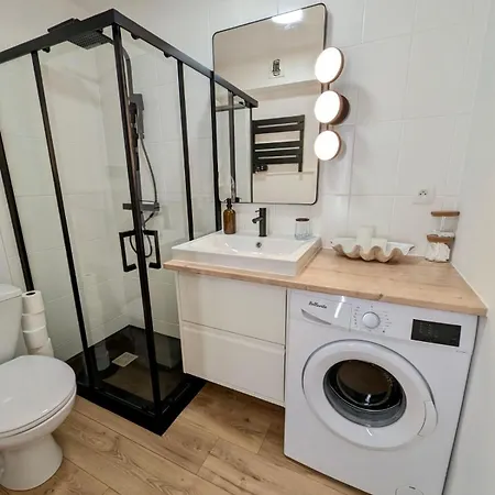 Apartament Calme A 80 Metres De La *